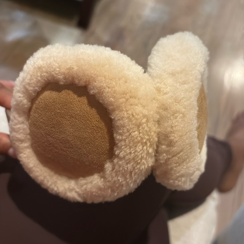 Ugg earmuffs